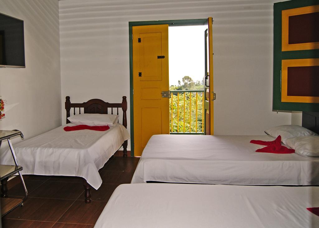 Hostal Casa De Los Taitas Salento Exterior photo